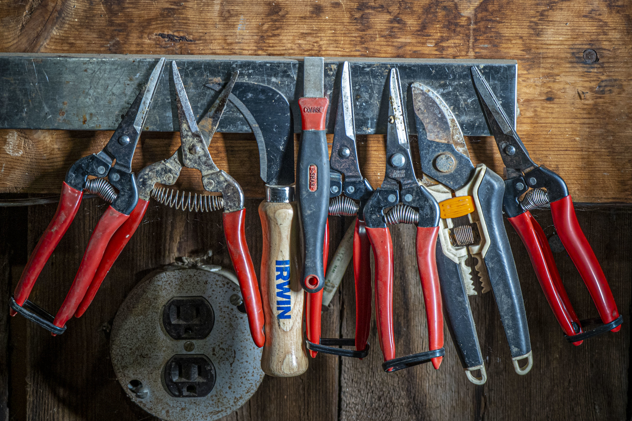 pruning shears hanging on wall, source: USDA flickr